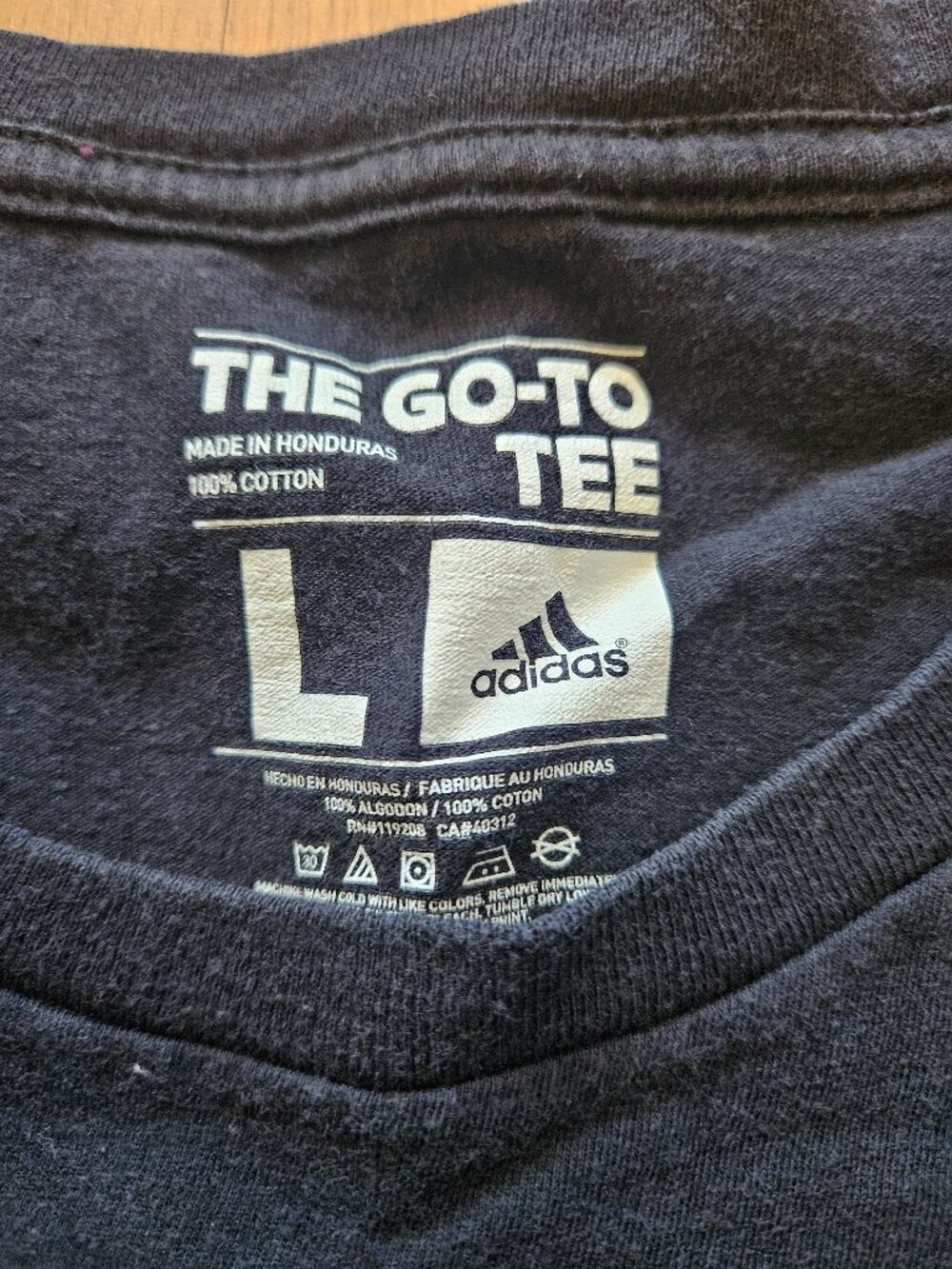 Men's ADIDAS Black Cotton UCLA script short sleeve Tee - size Large - Picture 3 of 3